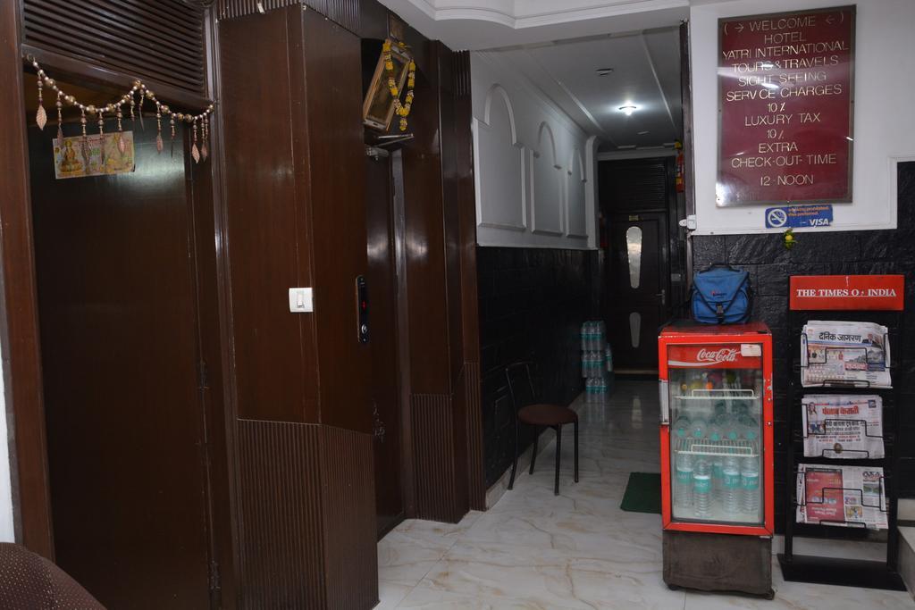 Hotel Yatri International Nuova Delhi Esterno foto